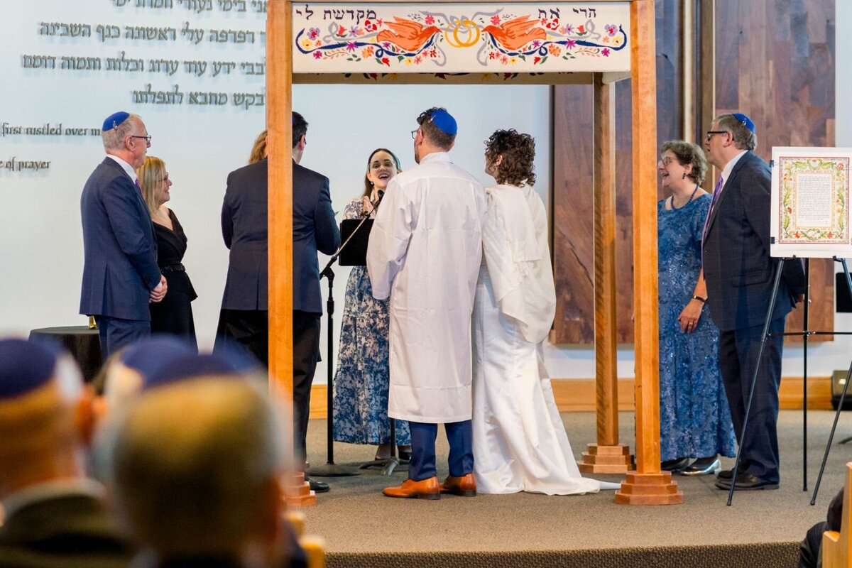 Eliana-Melmed-Photography-Chicago-LosAngeles-Jewish-WeddingPhotography-ShulaNoah-Chuppah-00177