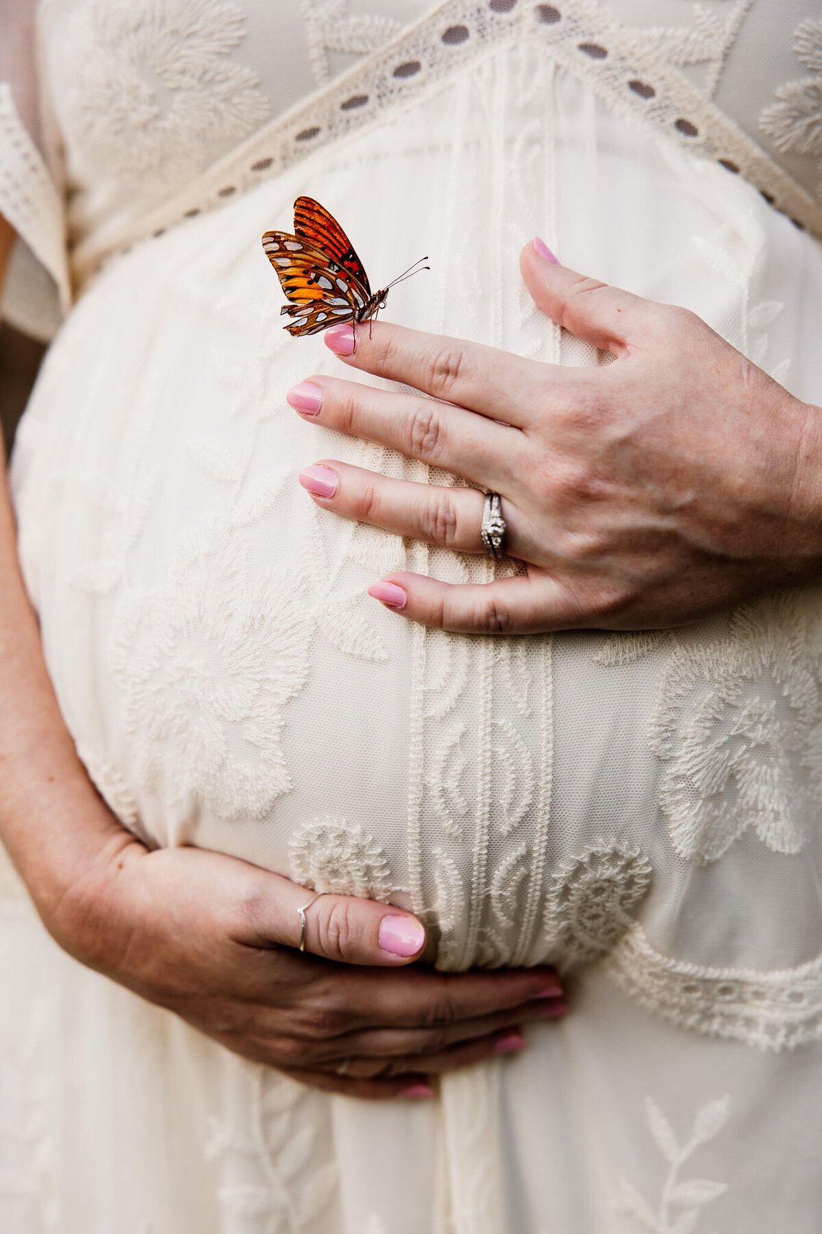 ArcherInspiredPhotography-PatrickandAlexa-MaternitySession-SouthCoastBotanicalGardens-74