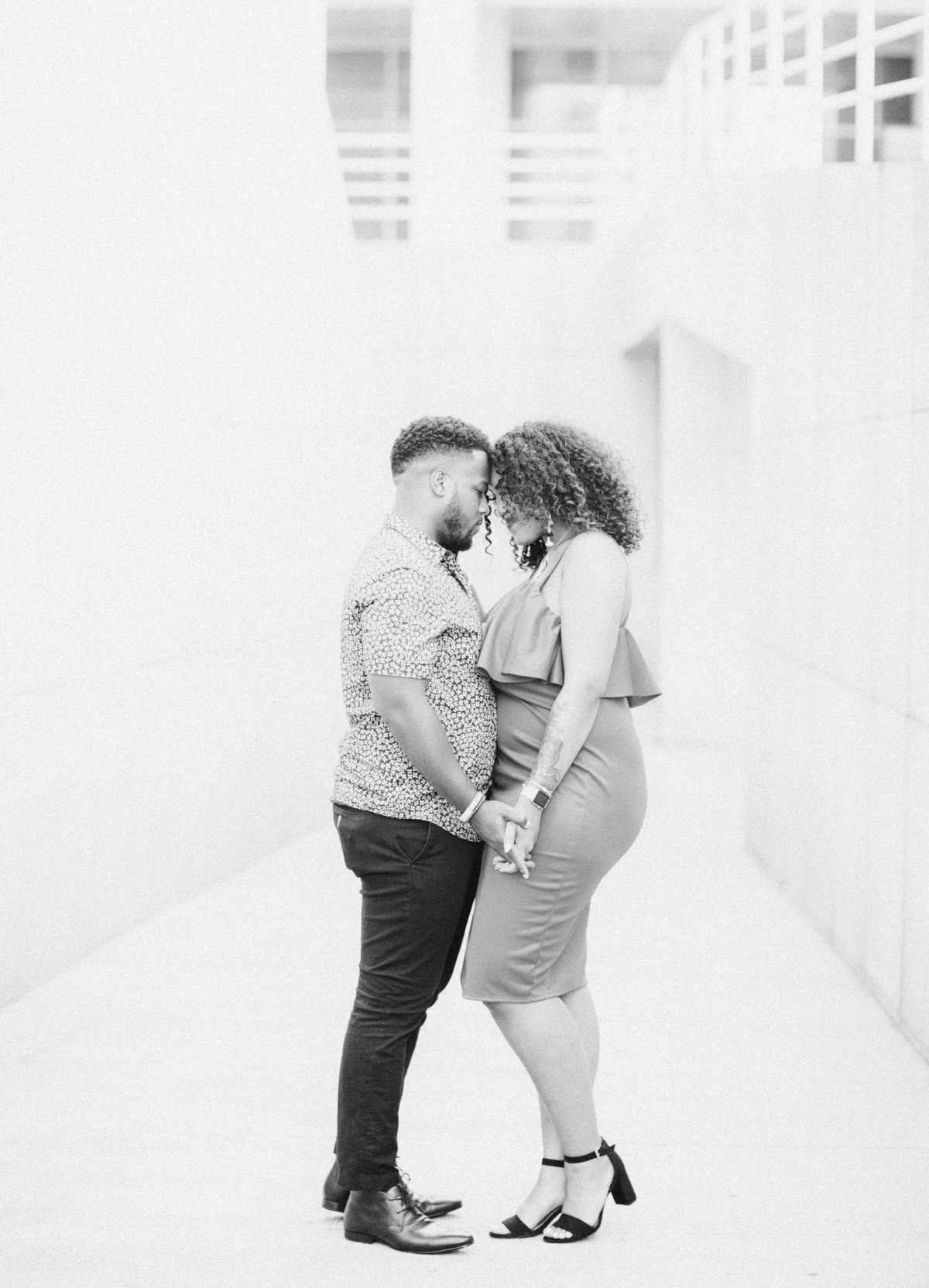 photography couple session high museum of art