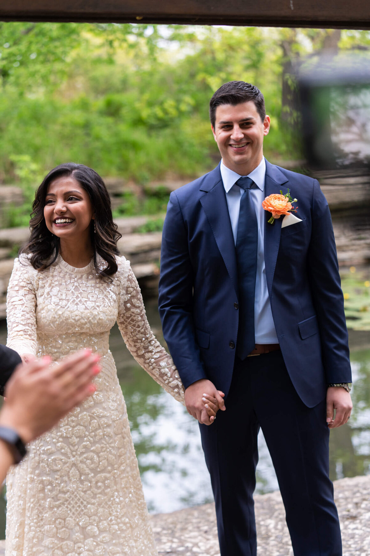 indian-greek-chicago-chic-elopement-ceremony-7