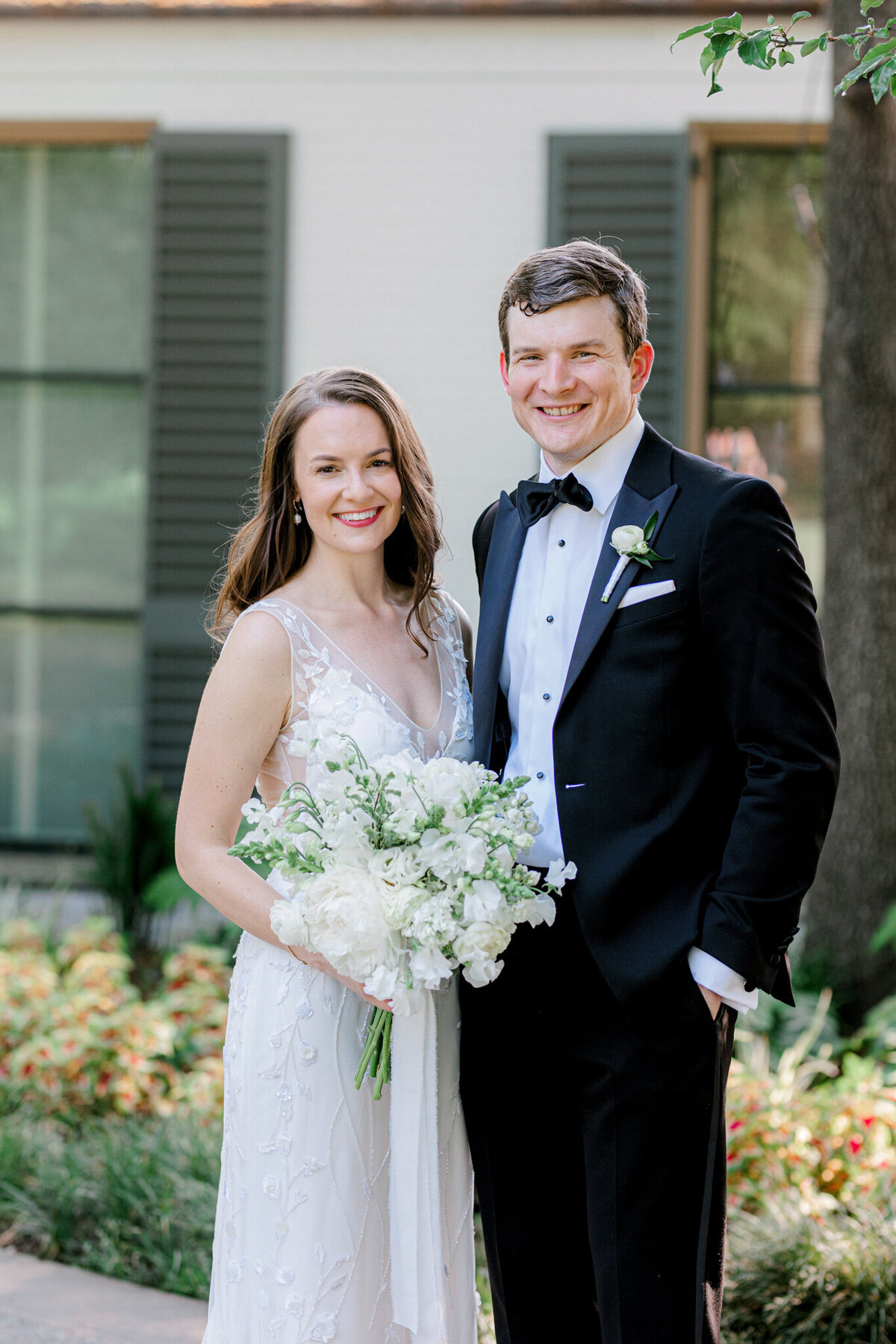 Gena & Matt's Wedding at the Dallas Arboretum | Dallas Wedding Photographer | Sami Kathryn Photography-120