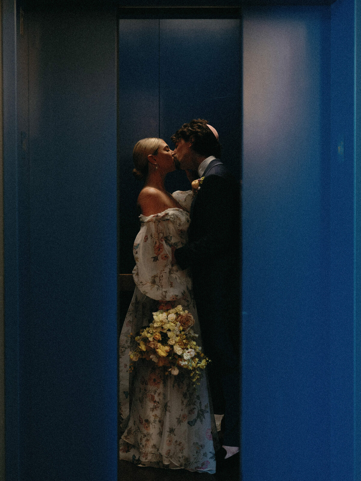 Austin-Fine-Art-Wedding-Photographer-AnnieScott-WelcomeParty-RuétPhoto-featherandtwine-85