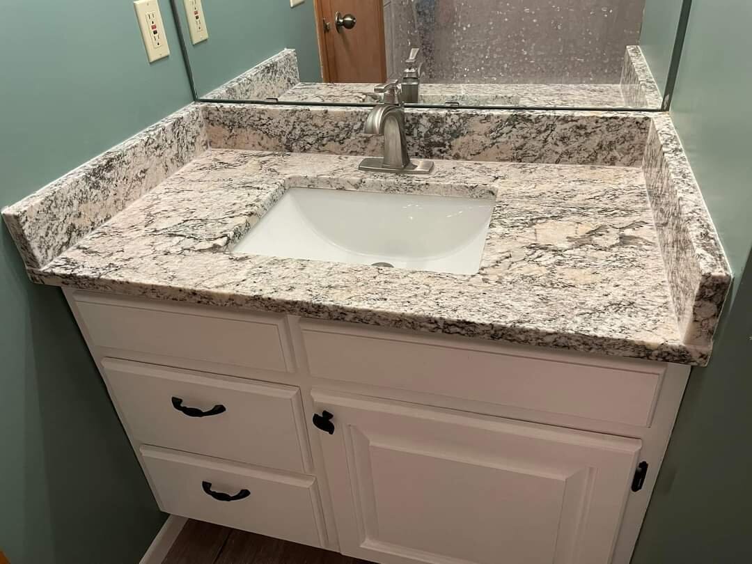 Rochester-Granite-Design-Countertops-131