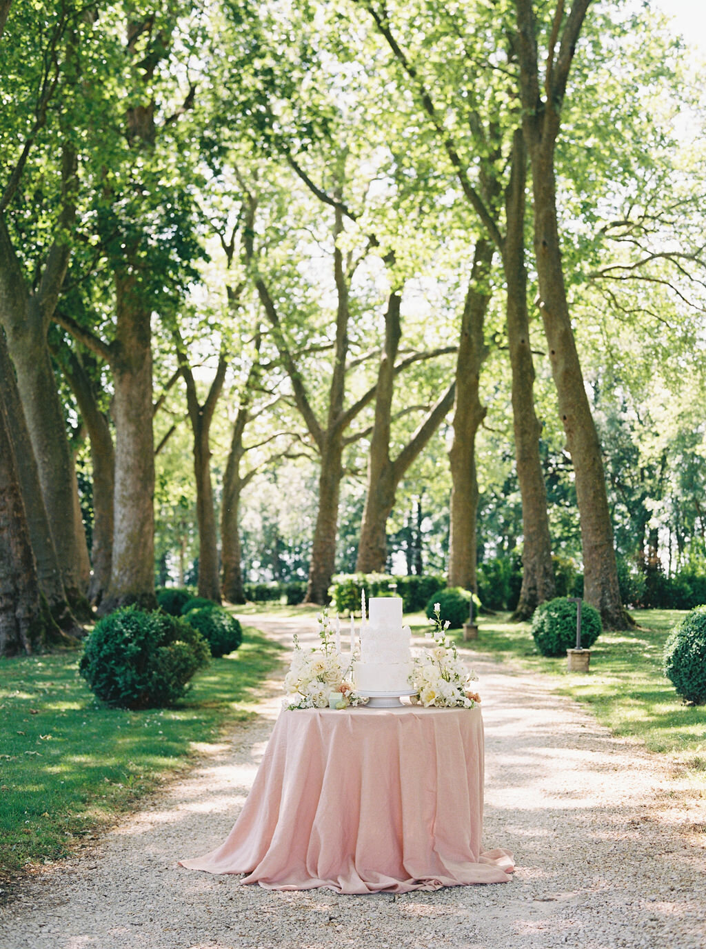 Wedding in France C&F_Madame Wedding Design -Amanda Kluxury-Provence-destination - weddings -123