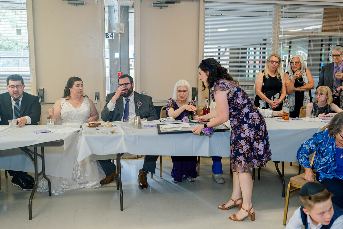 Eliana-Melmed-Photography-Chicago-LosAngeles-Jewish-WeddingPhotography-ElianaSklar-Tisch-00143