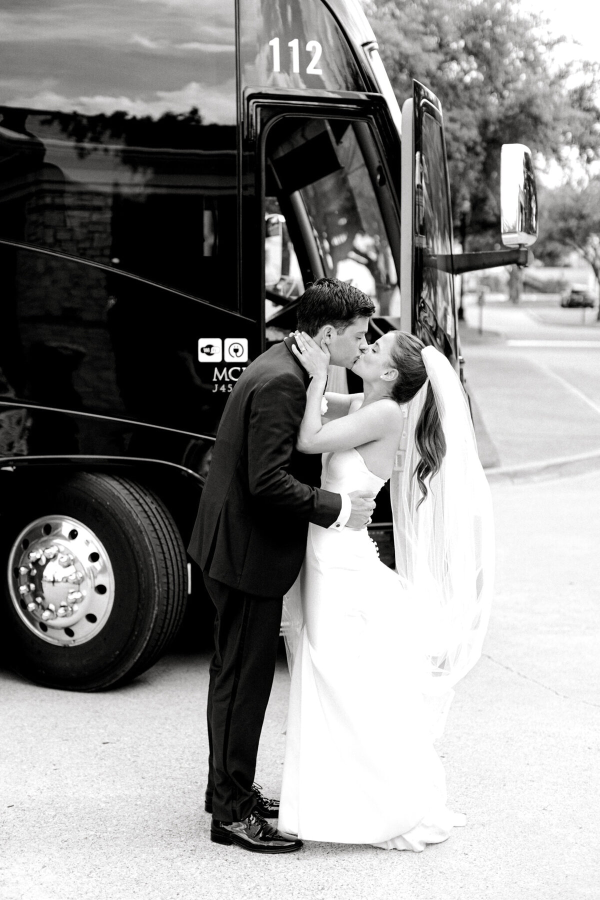 Annie & Logan's Wedding | Dallas Wedding Photographer | Sami Kathryn Photography-136