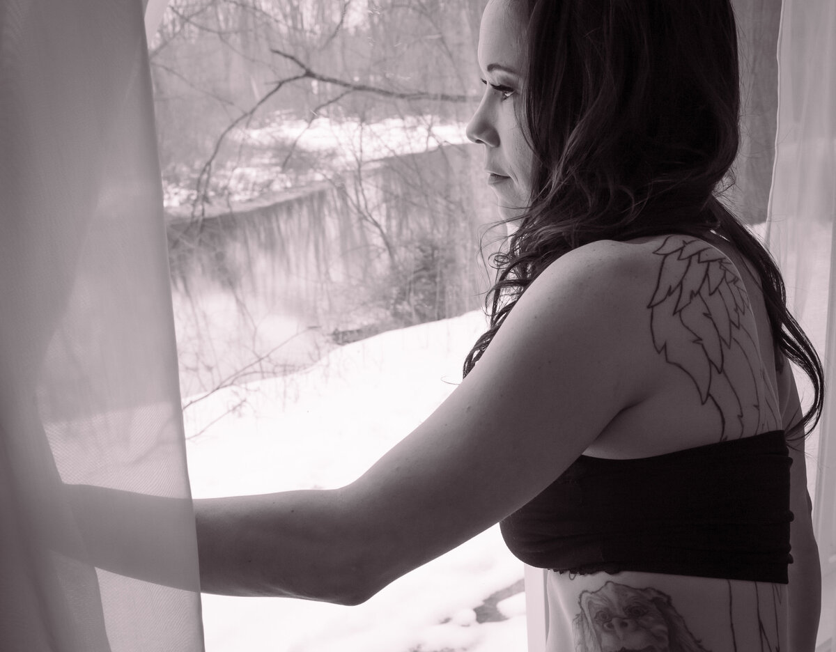 goddess studio boudoir woman byt window winter scene profile black and white