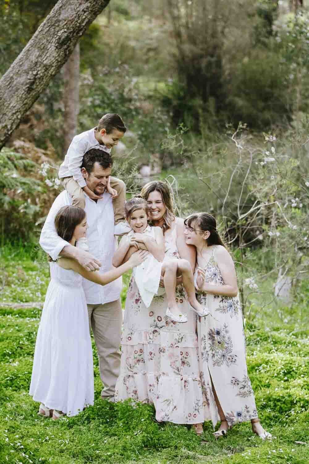 perth-family-natural-photoshoot-1 perth-family-natural-photoshoot-1