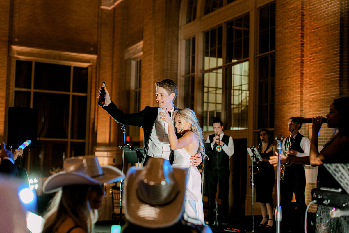 Madison & Michael's Wedding at Union Station | Dallas Wedding Photographer | Sami Kathryn Photography-230