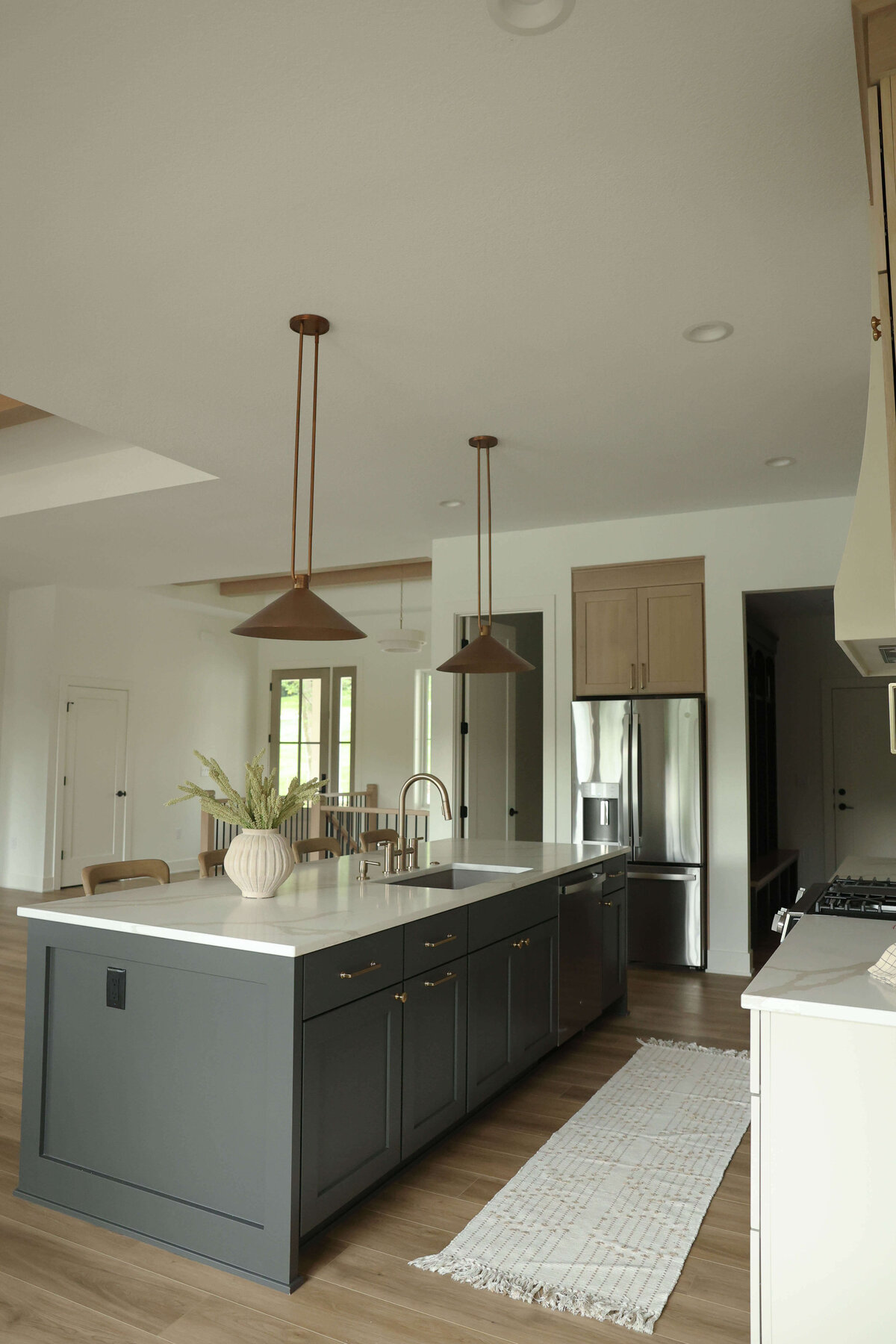 4108-Kitchen-Panora-Central-Iowa-Custom-Home-JRL-Builders-E23A8878
