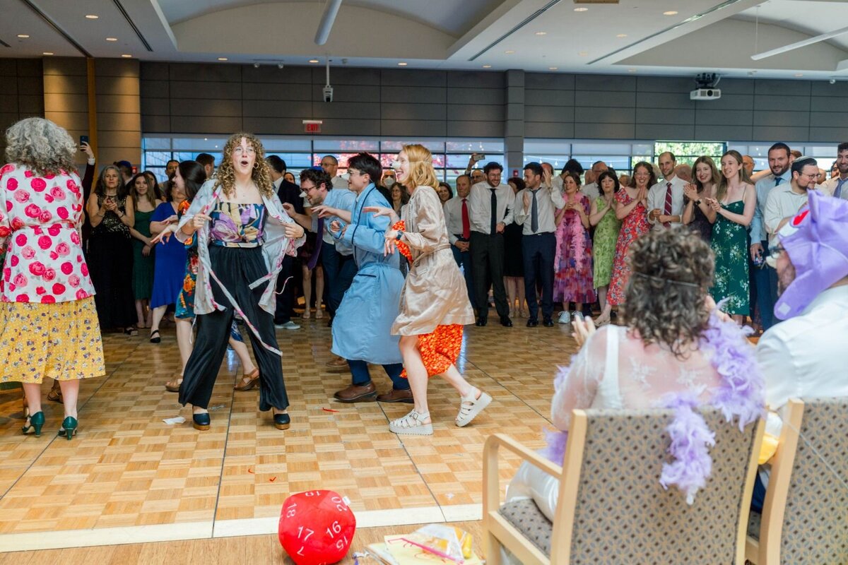 Eliana-Melmed-Photography-Chicago-LosAngeles-Jewish-WeddingPhotography-ShulaNoah-Shtick-00024