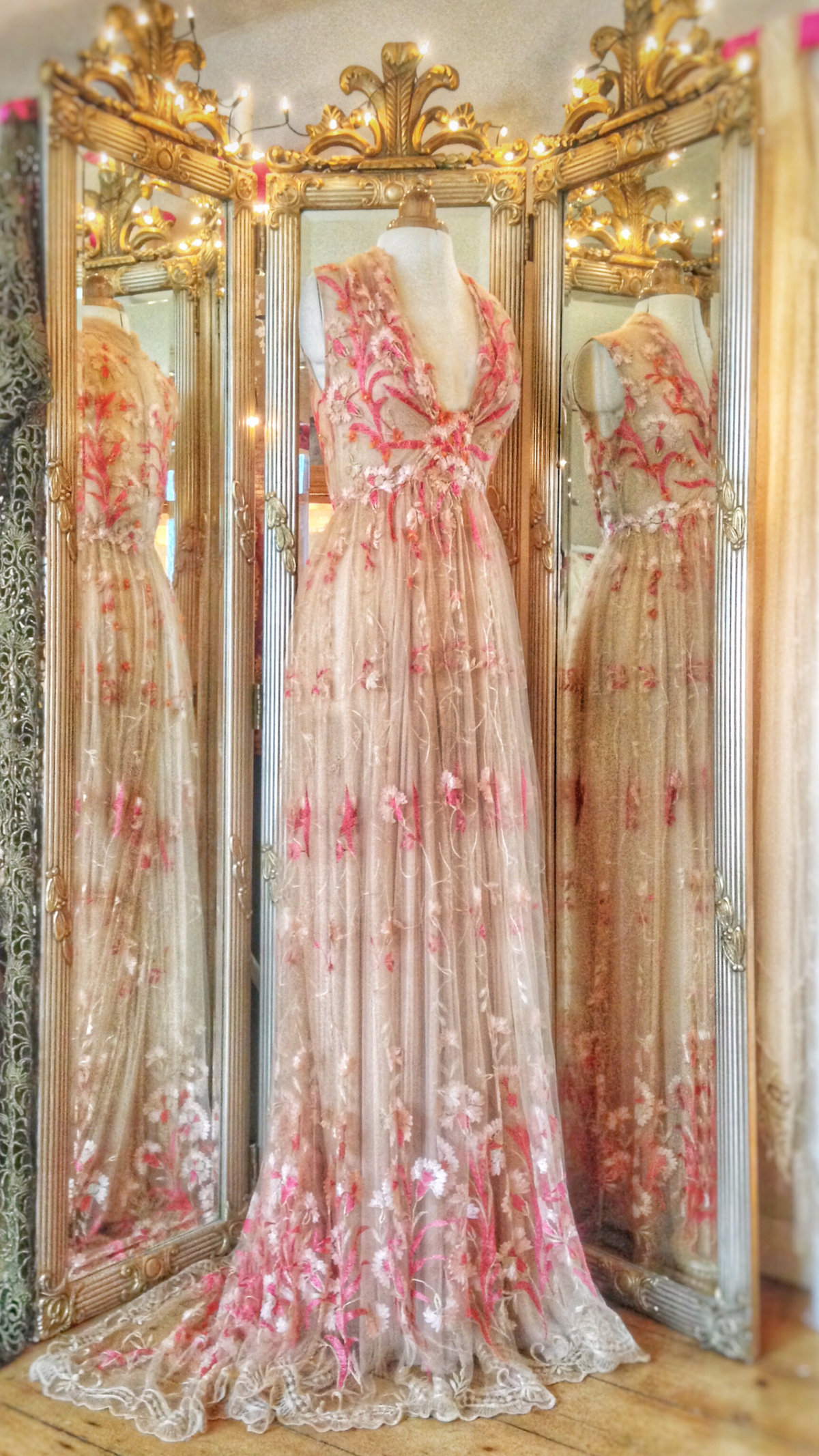 Fragonard_nude_embroidered_tulle_silk_wedding_evening_dress_JoanneFlemingDesign