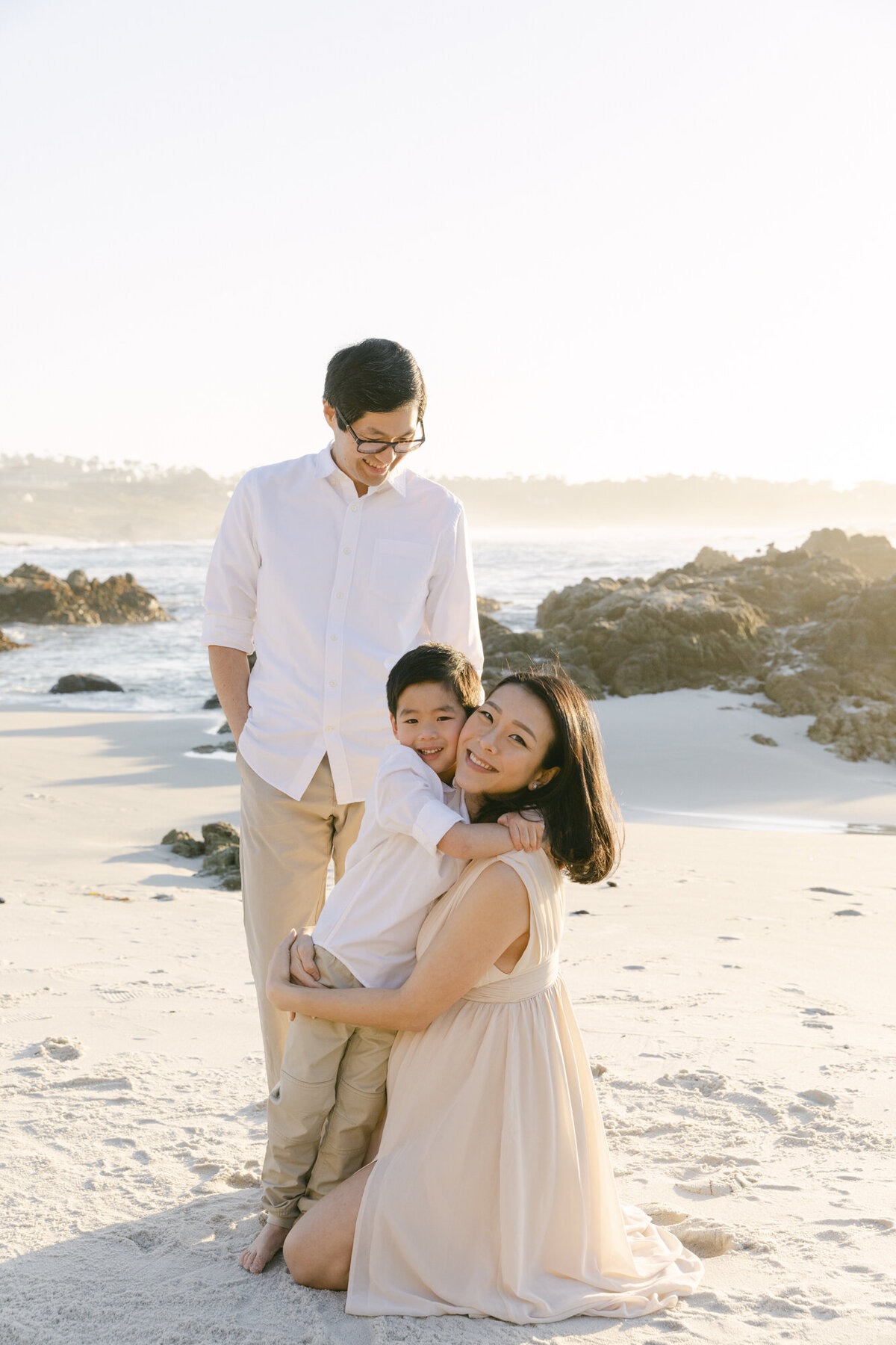 PERRUCCIPHOTO_PEBBLE_BEACH_FAMILY_MATERNITY_SESSION_7