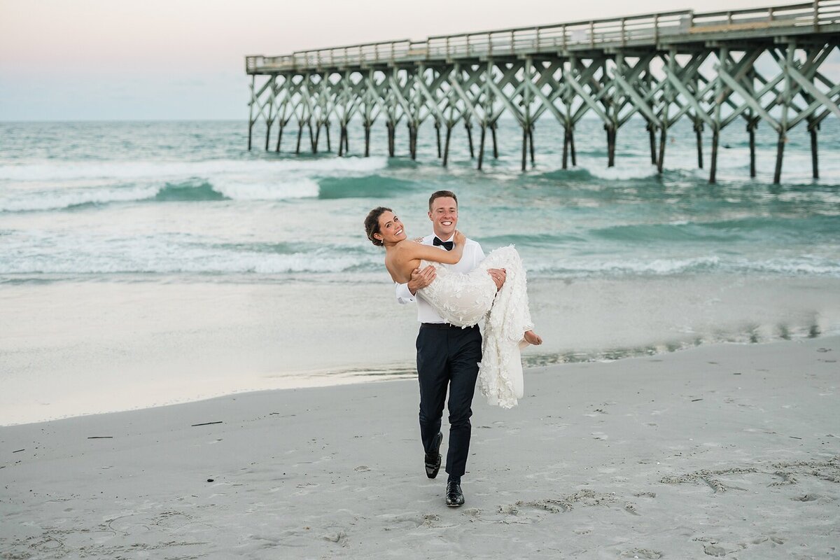 Airlie Gardens and Oceanic Wedding Wilmington NC Brittanie Raquel Events Wedding Planning_0019
