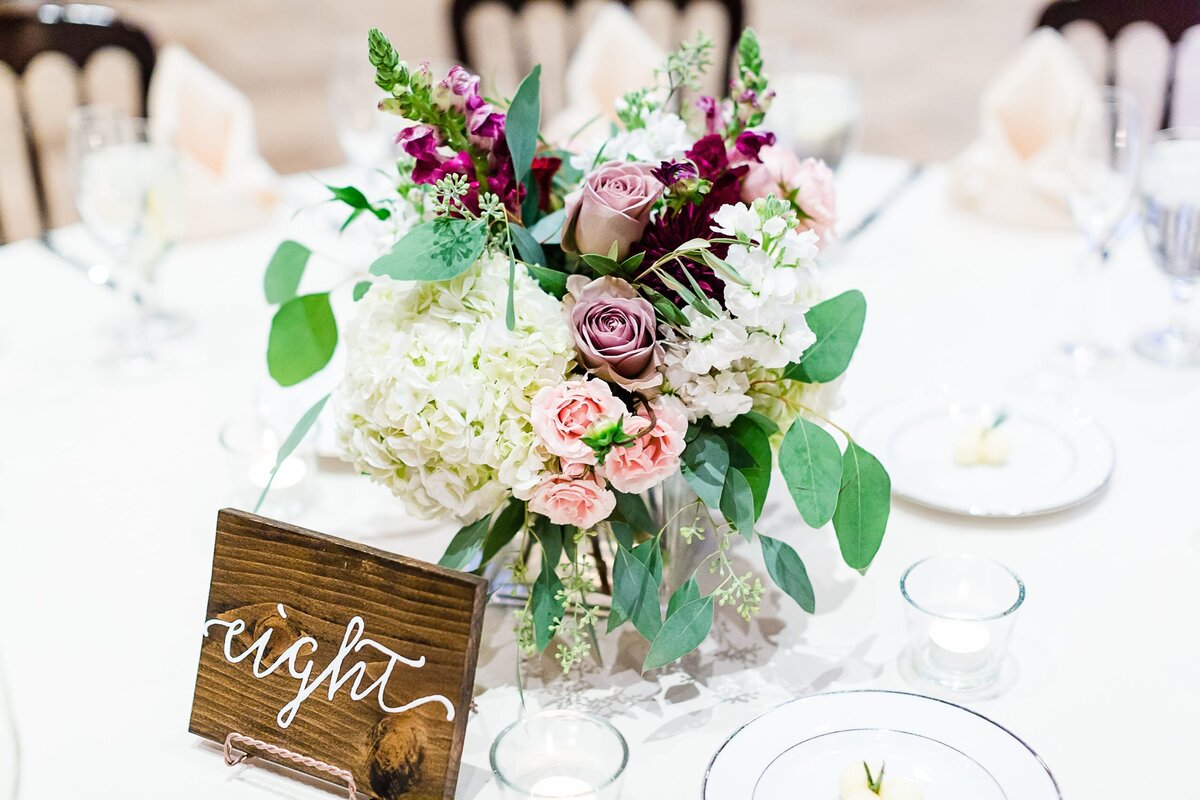 reception-table-setting