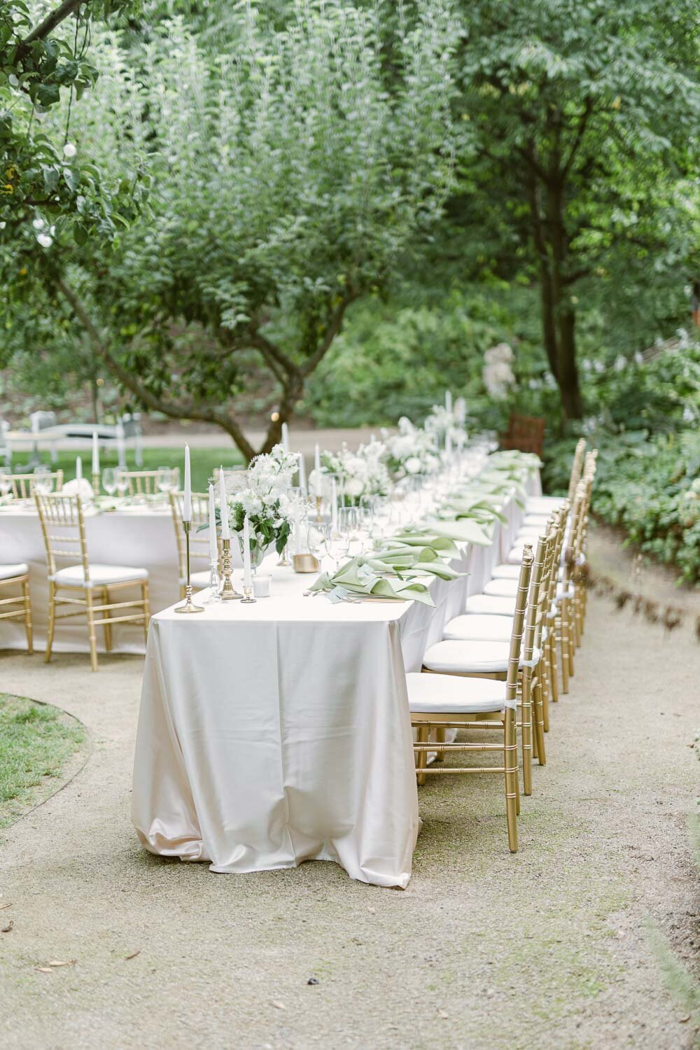 table reception in tuscany