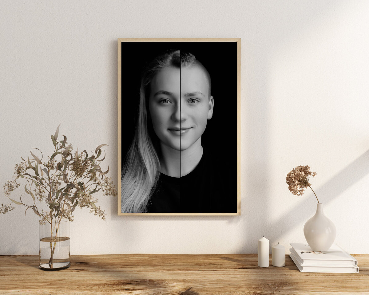 Deze afbeelding toont een ongedwongen familieshoot waarin een gezin zich volledig laat gaan in een natuurlijke omgeving. De sfeer is ontspannen en speels, met spontane lachende gezichten en liefdevolle interacties die de sterke band binnen het gezin weerspiegelen. Deze fotoshoot legt niet alleen mooie beelden vast, maar ook de pure emoties en het plezier van het samenzijn, wat zorgt voor tijdloze herinneringen
