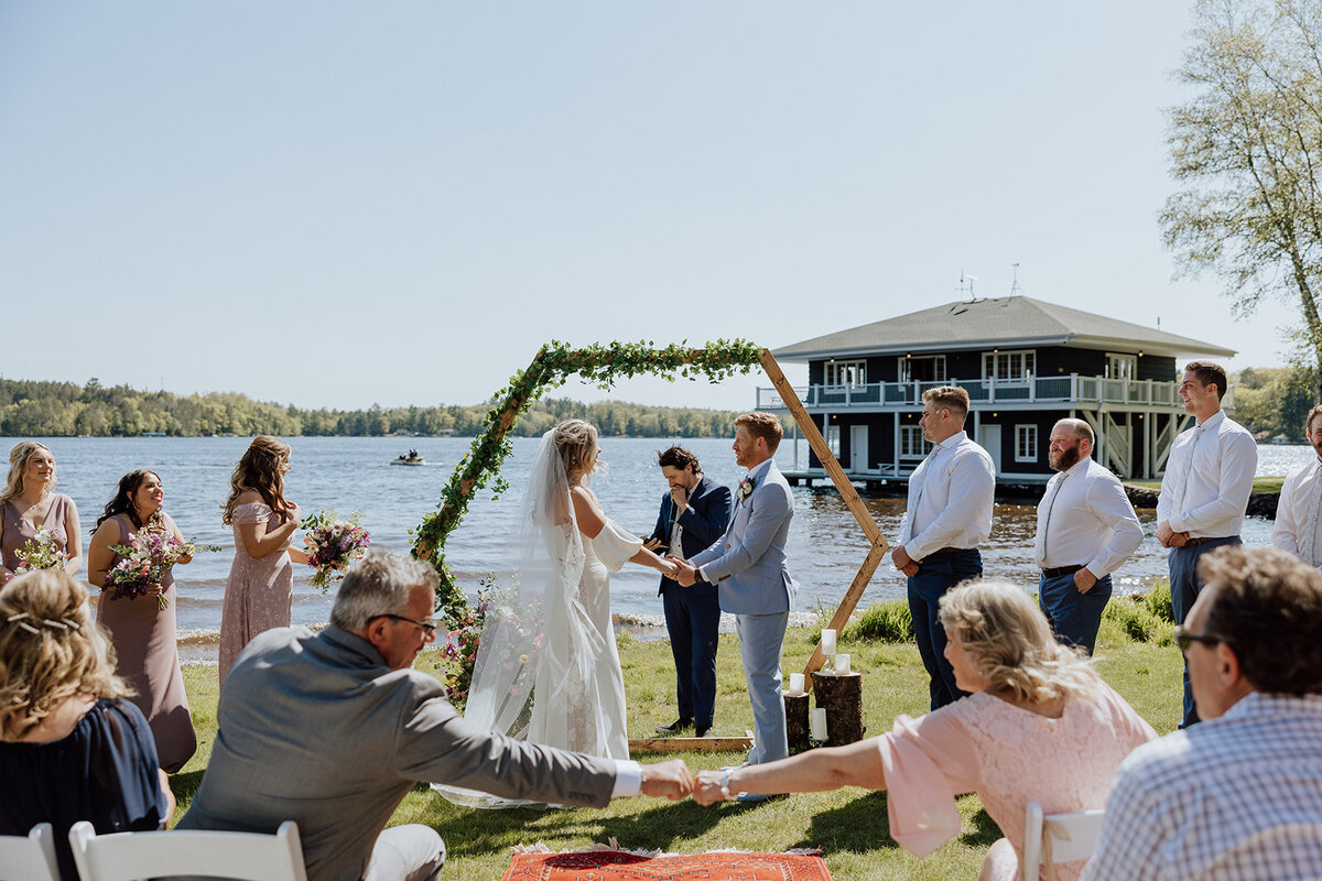 wisconsin elopement photographer