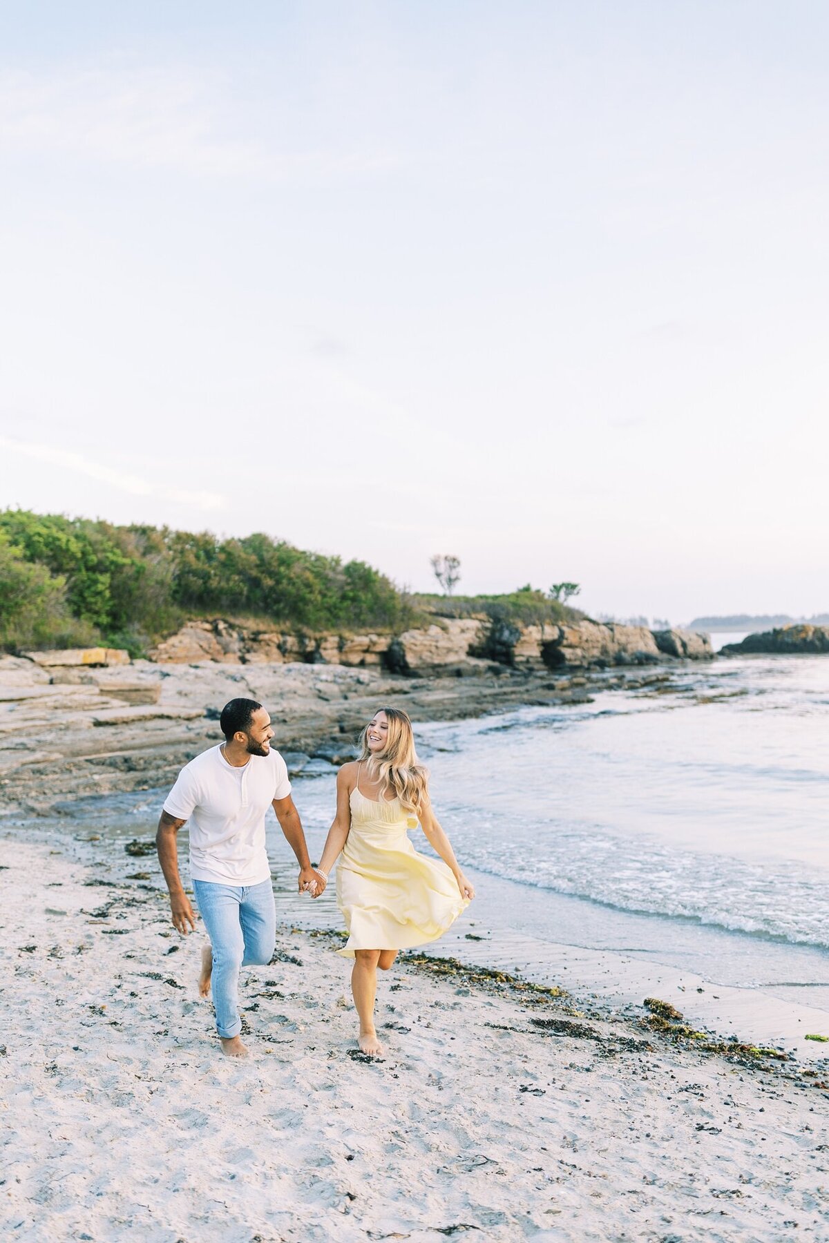 Kettle-Cove-Spring-Maine-Beach-Engagement-Photography_0023