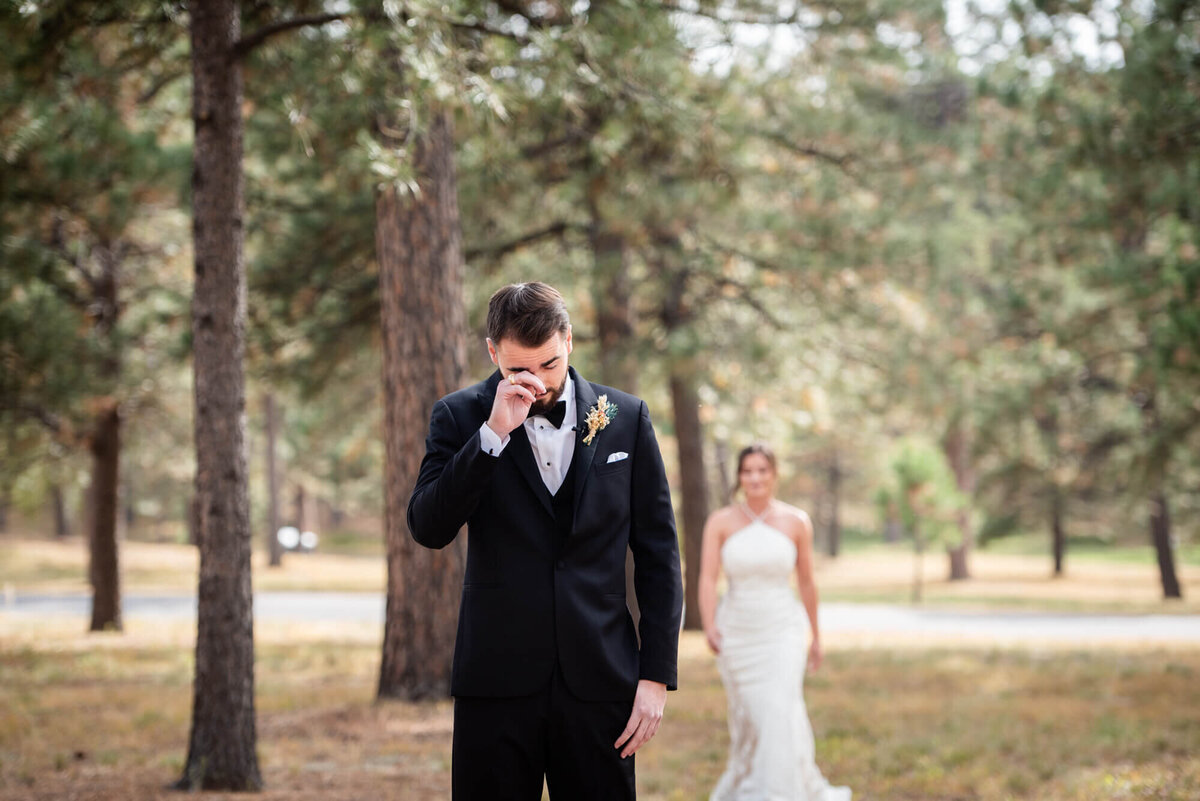 Colorado-Springs-wedding-photographer-35