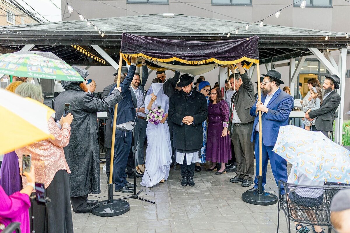 Eliana-Melmed-Photography-Chicago-LosAngeles-Jewish-WeddingPhotographer-CarmiKalman-Chuppah-00067