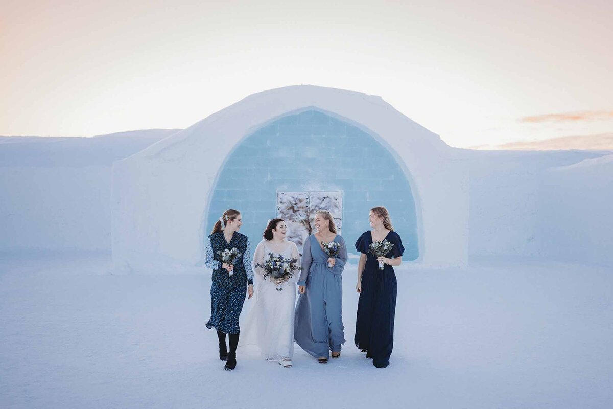 icehotel-weddings-winter-weddings-vinterbröllop-fotograf-kiruna-photographer-wedding-photographer011010