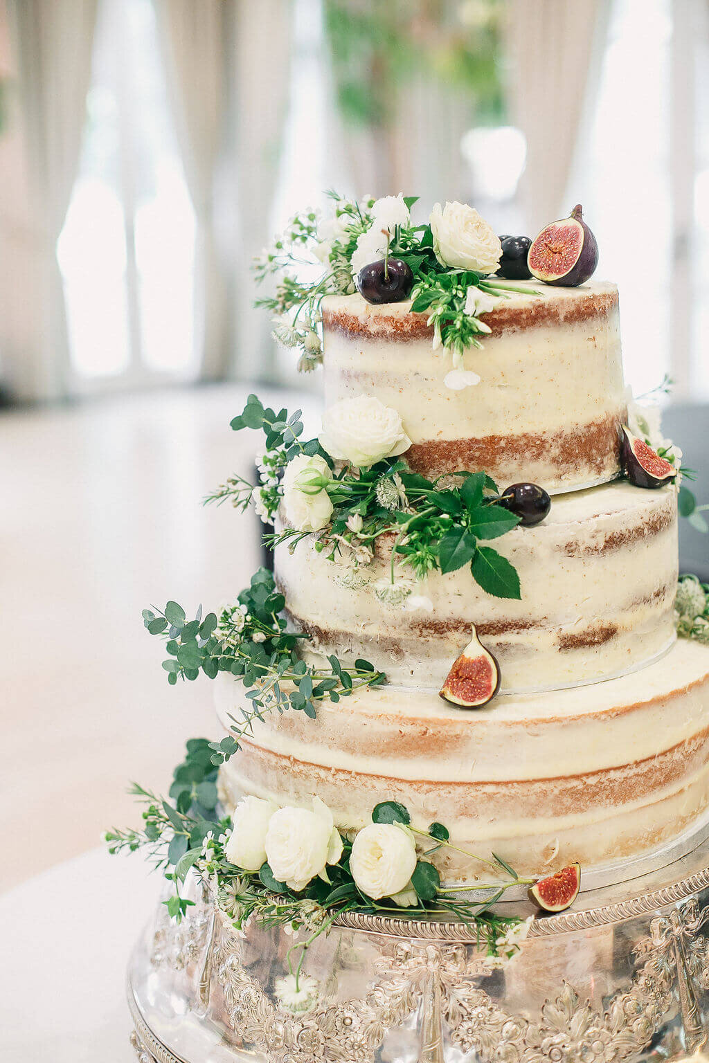 Pesh-Flowers-London-Wedding-Florist-The-Hurlingham-Club-London-flowers56