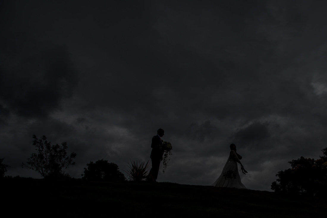 Upton Barn silhouette of Bride and Groom