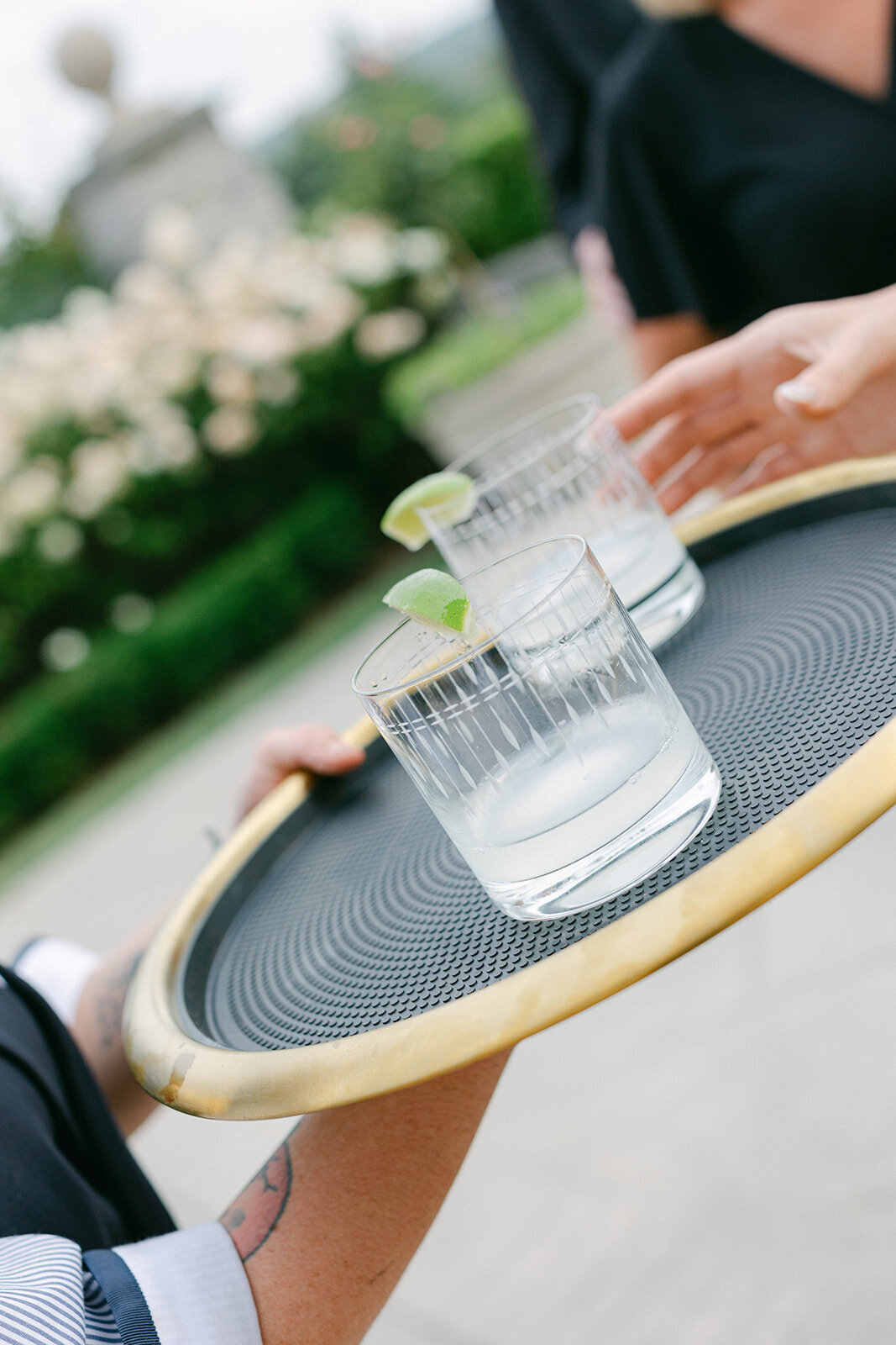 Chic outdoor wedding ceremony at Nemacolin resort in Pennsylvania