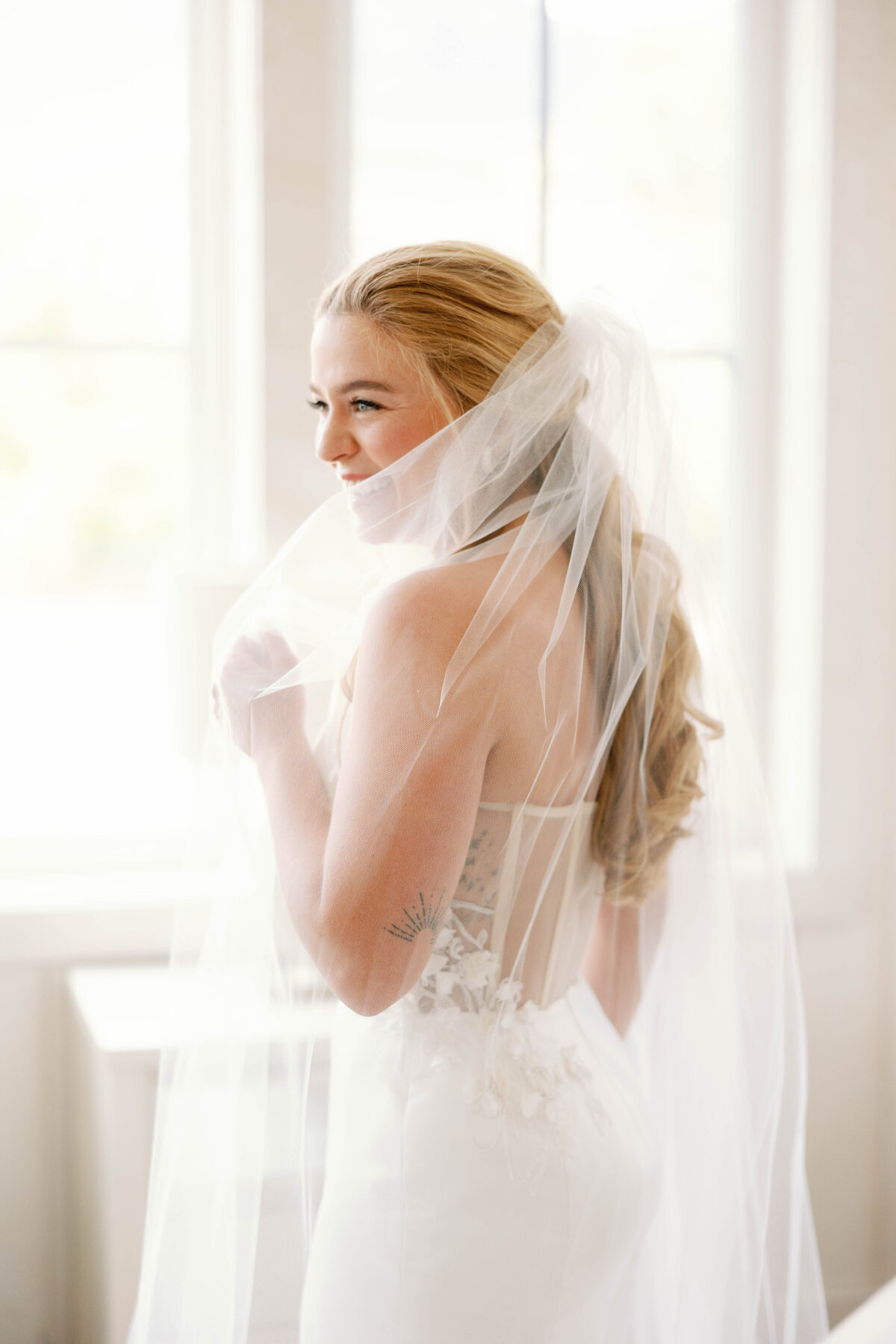 AlexKyle-Wedding-2022-GabriellaSantosPhotography-PrepDetails-239