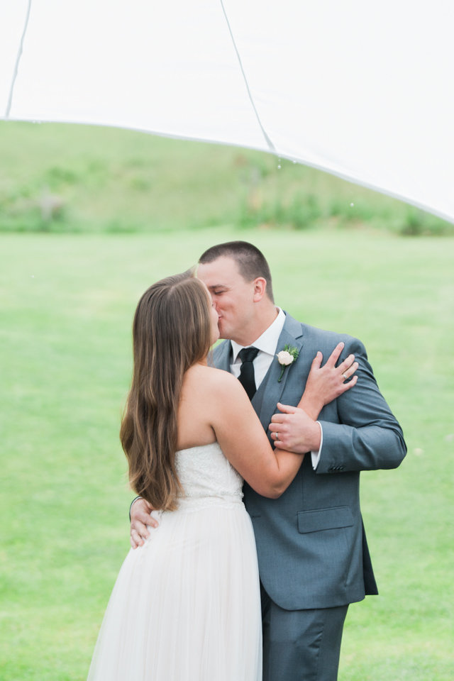 Barn wedding photographed at White Fence Farm by Boone Wedding Photographer Wayfaring Wanderer. White Fence Farm is a gorgeous venue in Trade, TN.