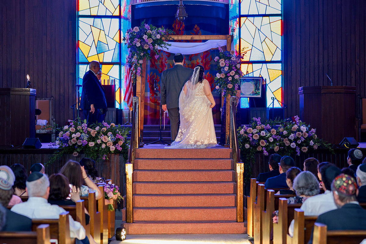 Eliana-Melmed-Photography-Chicago-LosAngeles-Jewish-WeddingPhotography-ElianaSklar-Chuppah-00098