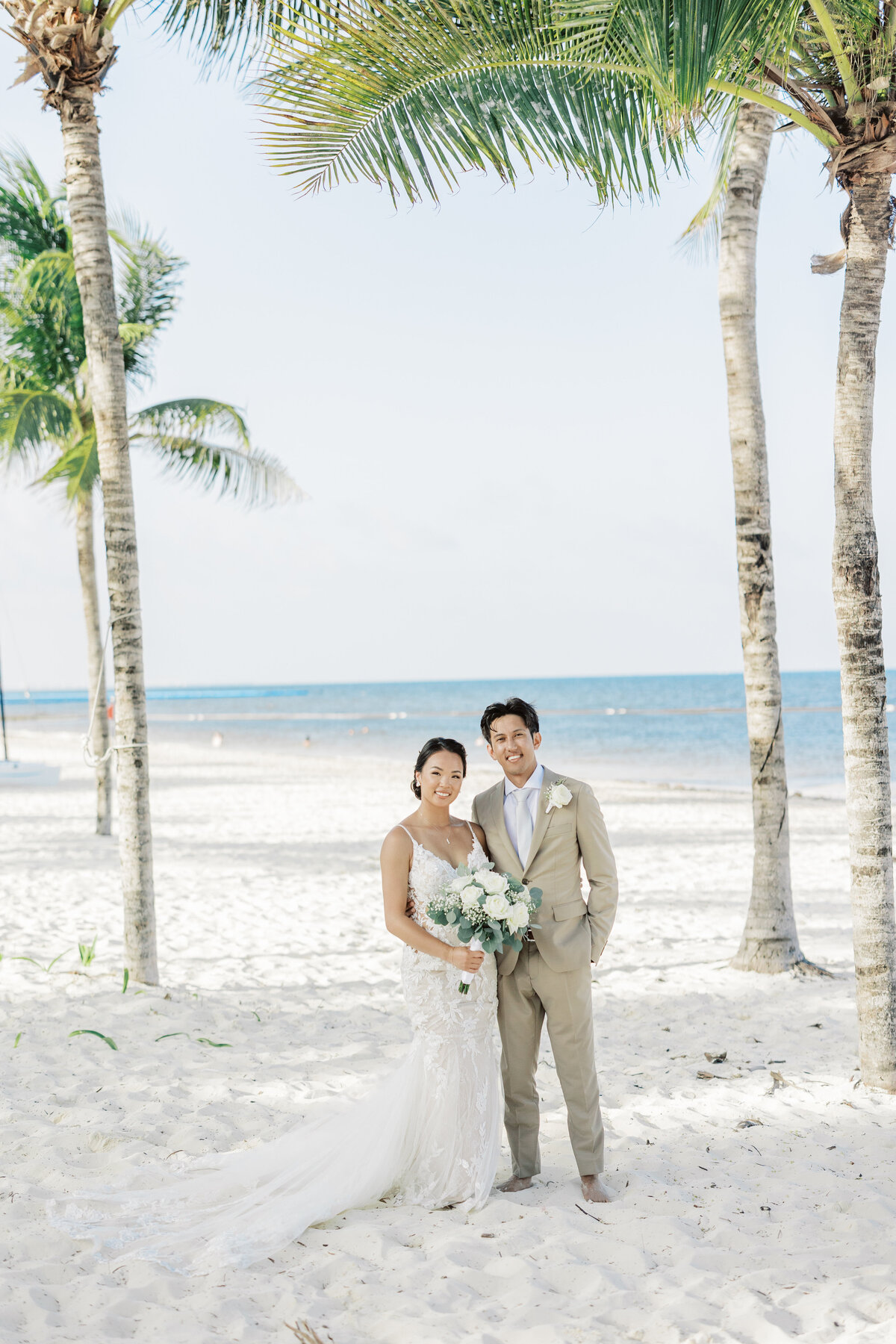 Royalton-Riviera-Cancun-Wedding_Destination-Wedding-Photographer048