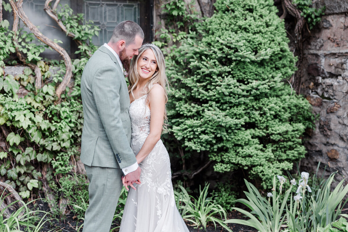 wedding-photography-at-saint-clements-castle-in-portland-connecticut-52