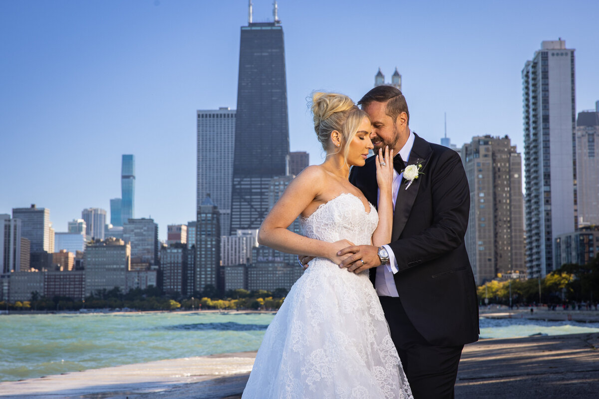 76-RPM-Chicago-Wedding-Photos-Lauren-Ashlely-Studios