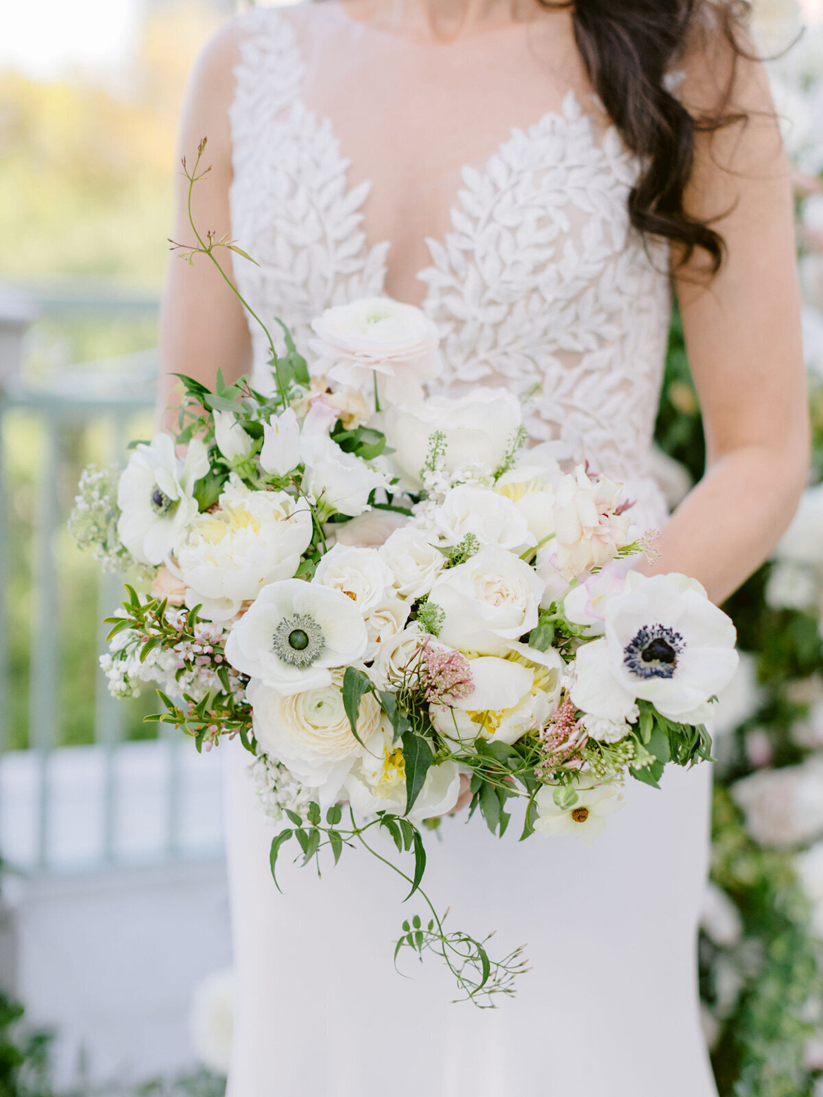 Charleston Elopement Planning | Intimate and Romantic Elopements with Styled Elopements ™ by Pure Luxe Bride