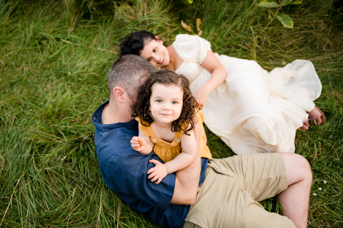 Boston-family-photographer-bella-wang-photography-Lifestyle-session-outdoor-wildflower-69