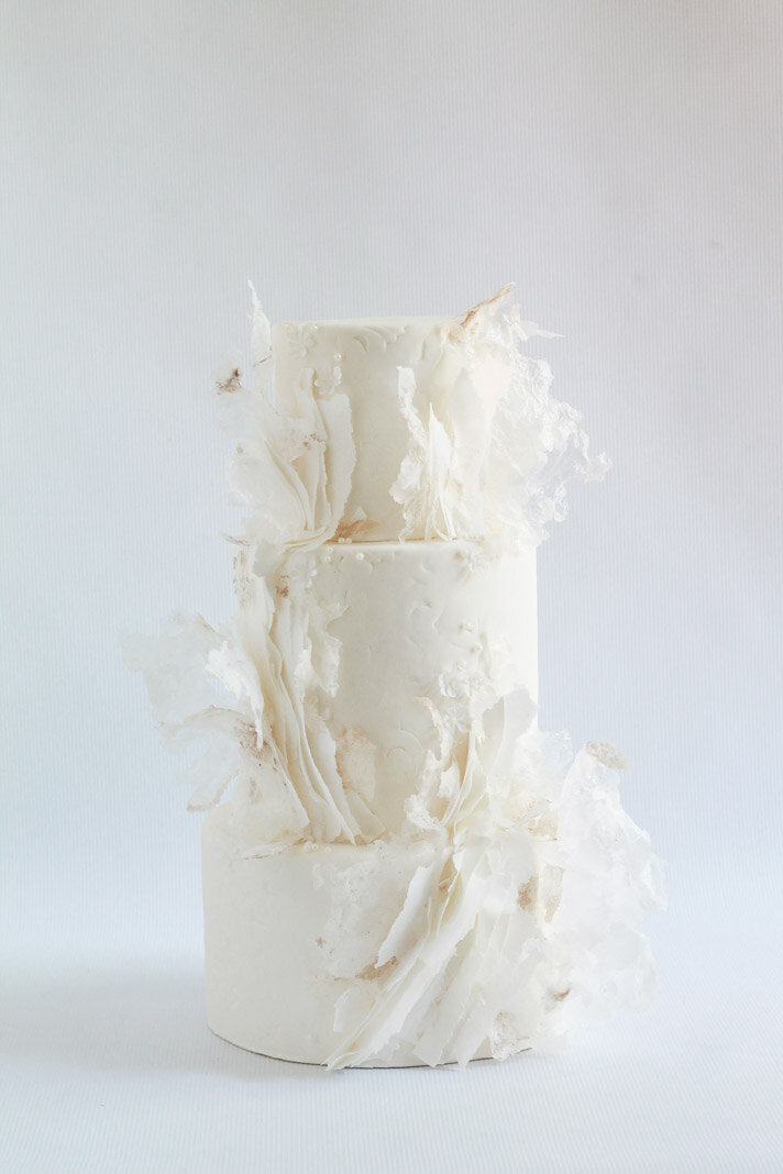 white fondant textured wedding cake with lace, Hamilton ON wedding cakes