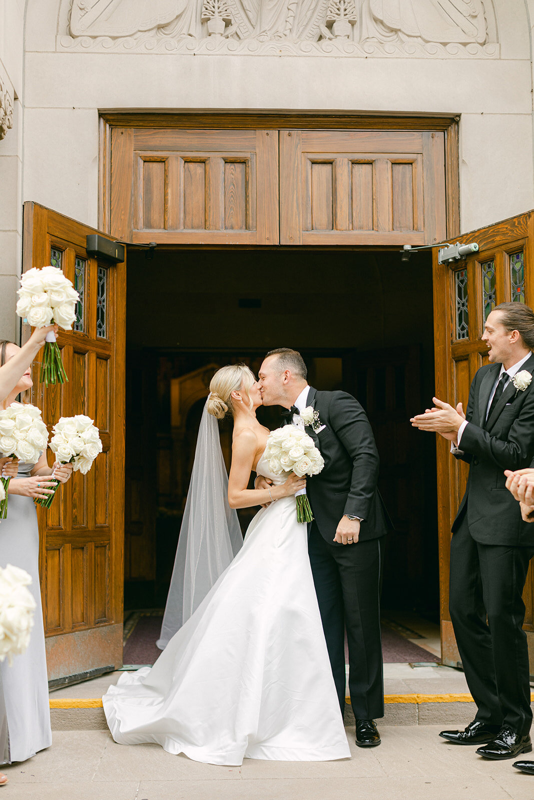 Meg Lee is a luxury Pittsburgh wedding photographer specializing in timeless, editorial, and heartfelt wedding photography for modern couples.