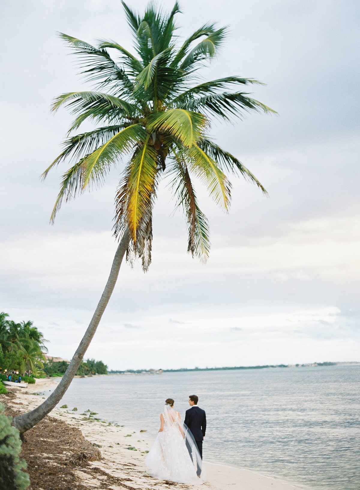 Fine Art Film Wedding Photographer Vicki Grafton Photography grand Cayman Destiantion Caribbean Luxury Villa 60