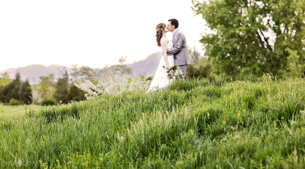 Spring wedding photography at a farm in Boulder Colorado
