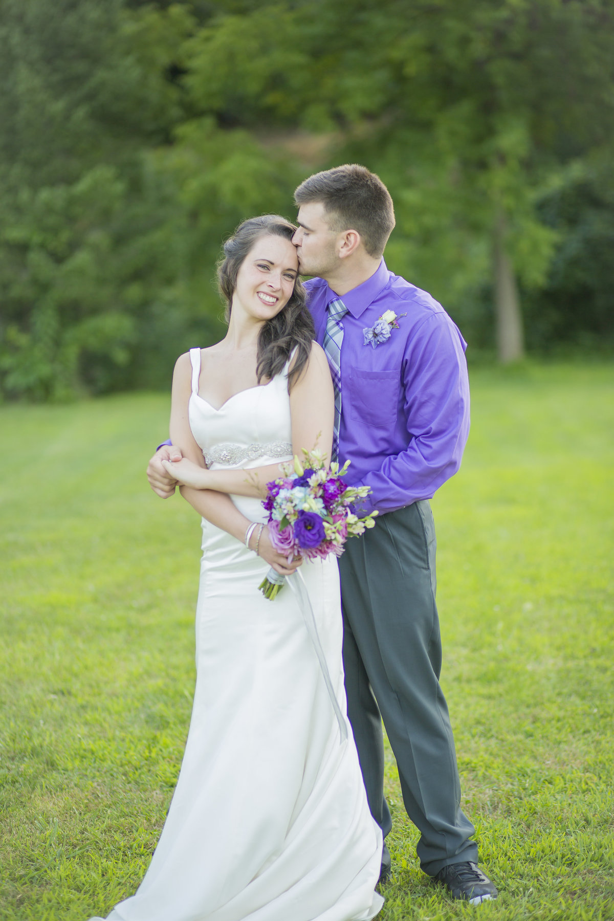 Jordan and Kelcee have an outoor Pittsburgh Pa Wedding at a family home.
