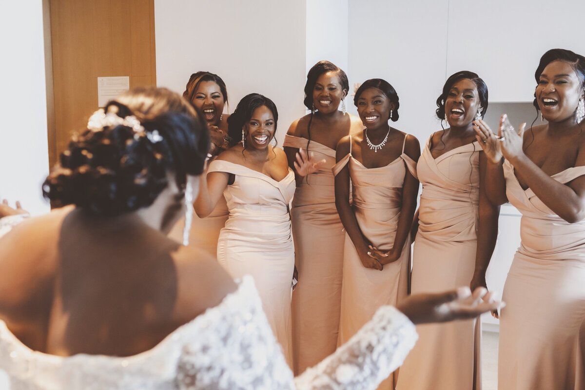 Bridesmaids surprise at wedding in Cancun