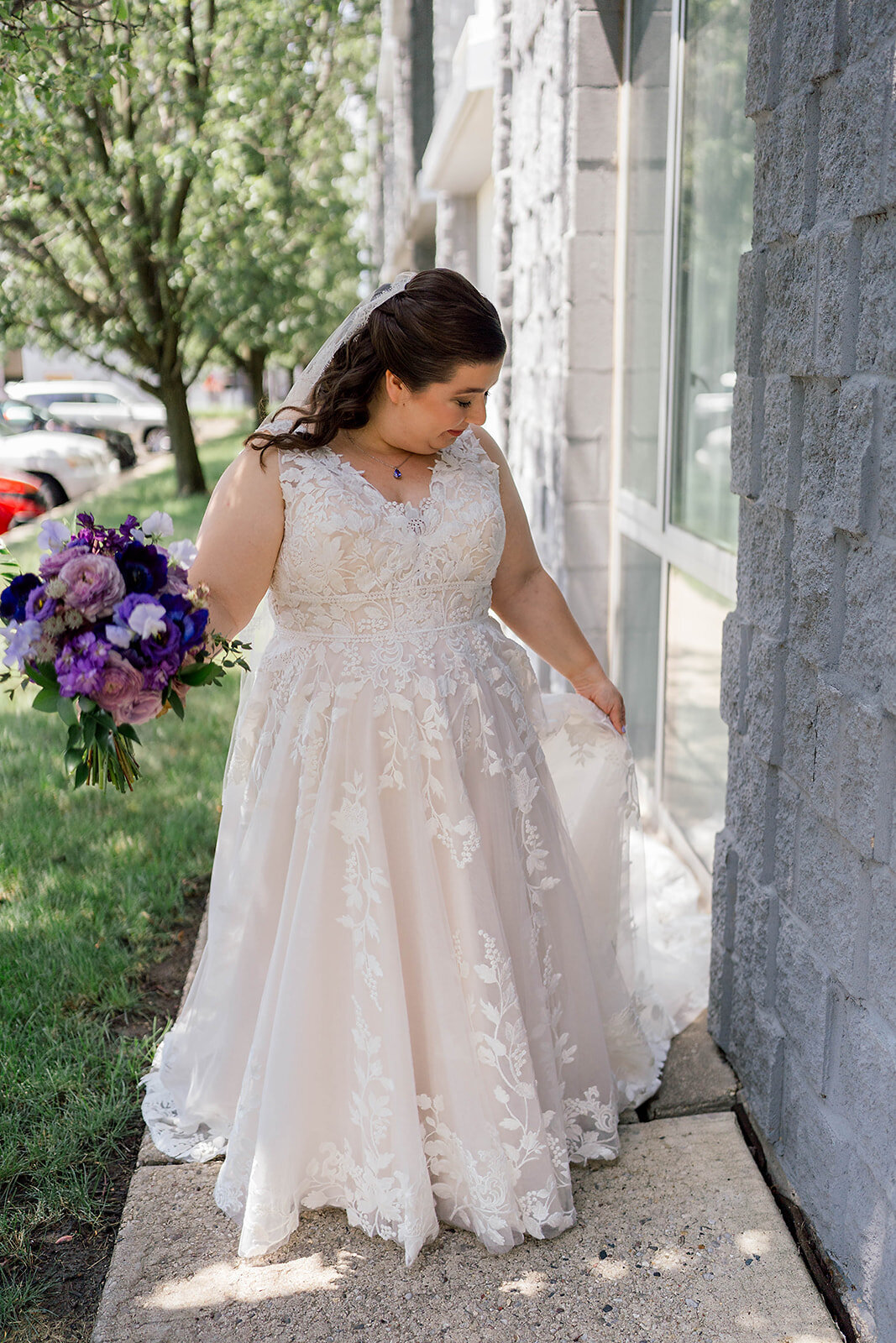 Eliana-Melmed-Photography-Chicago-LosAngeles-Jewish-WeddingPhotography-ElianaSklar-FirstLook-00010
