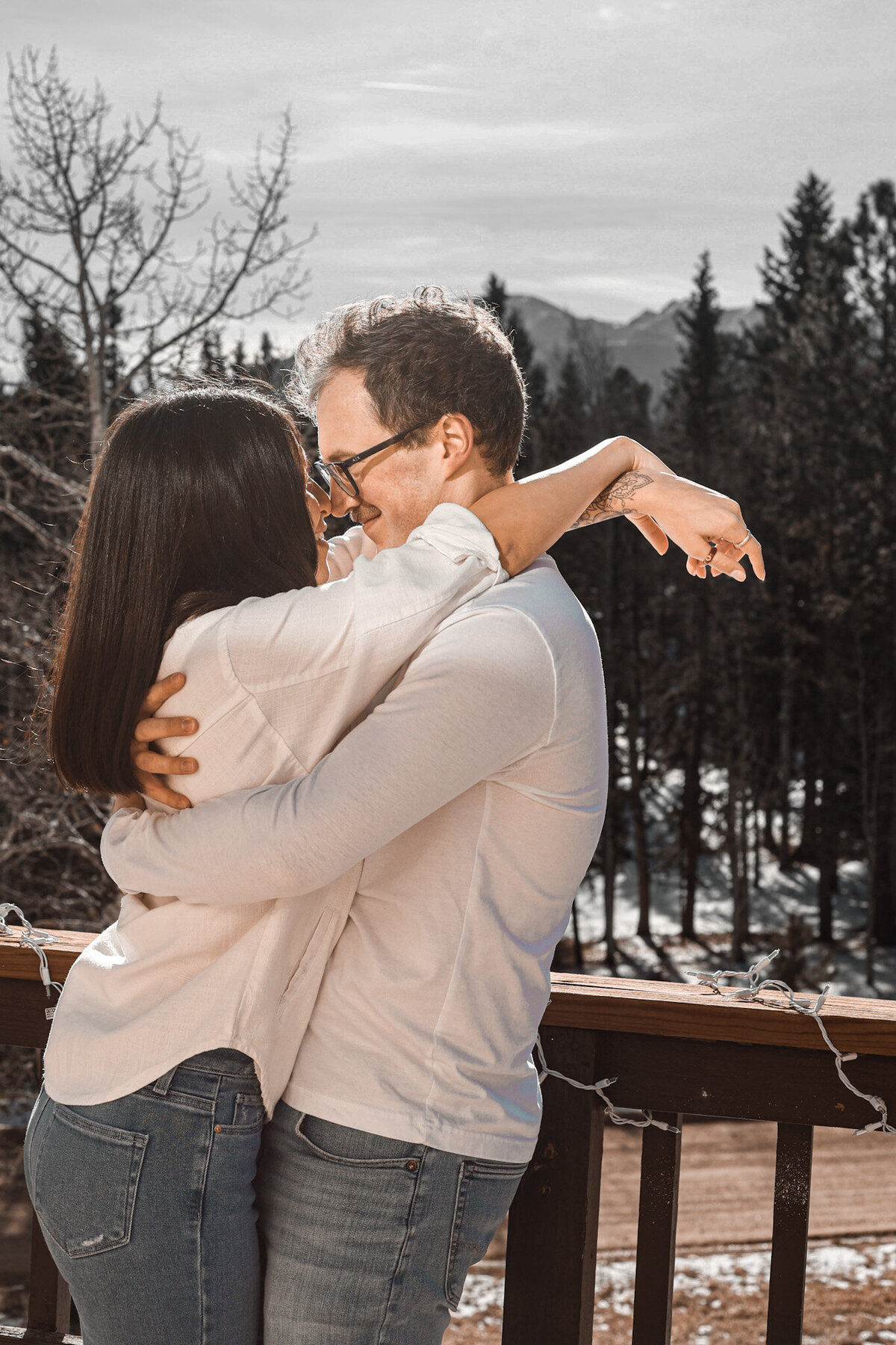 Cozy Colorado Couple Pikes Peak