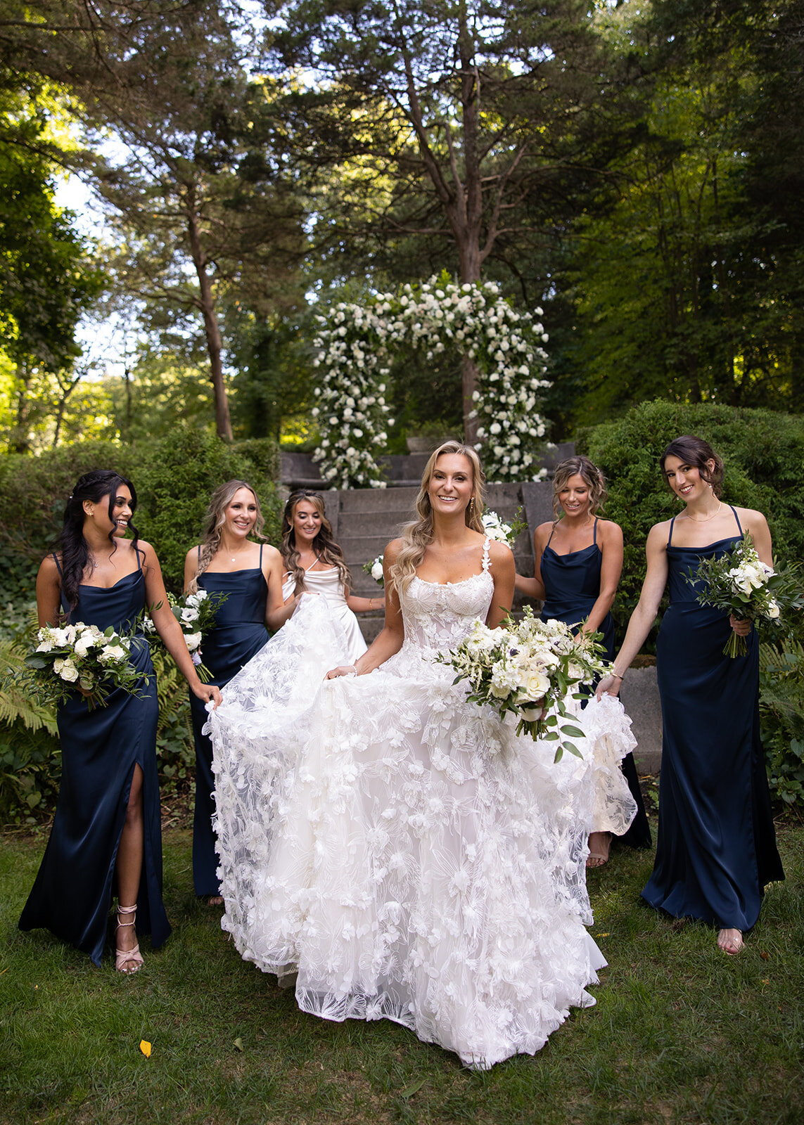 bridesmaids-dresses-nightingale-wedding-and-events-ny-wedding-2