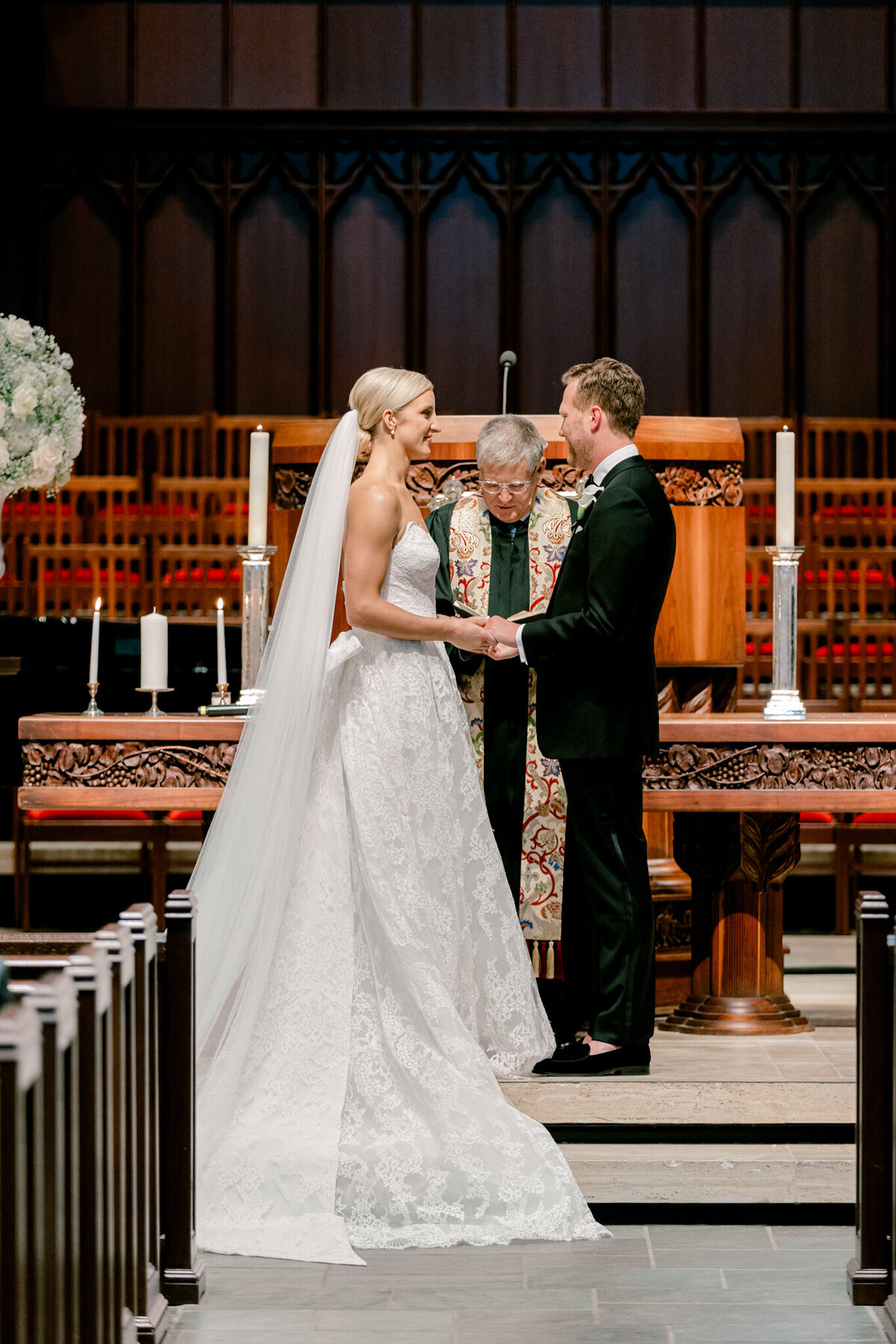 Katelyn & Kyle's Wedding at the Adolphus Hotel | Dallas Wedding Photographer | Sami Kathryn Photography-160