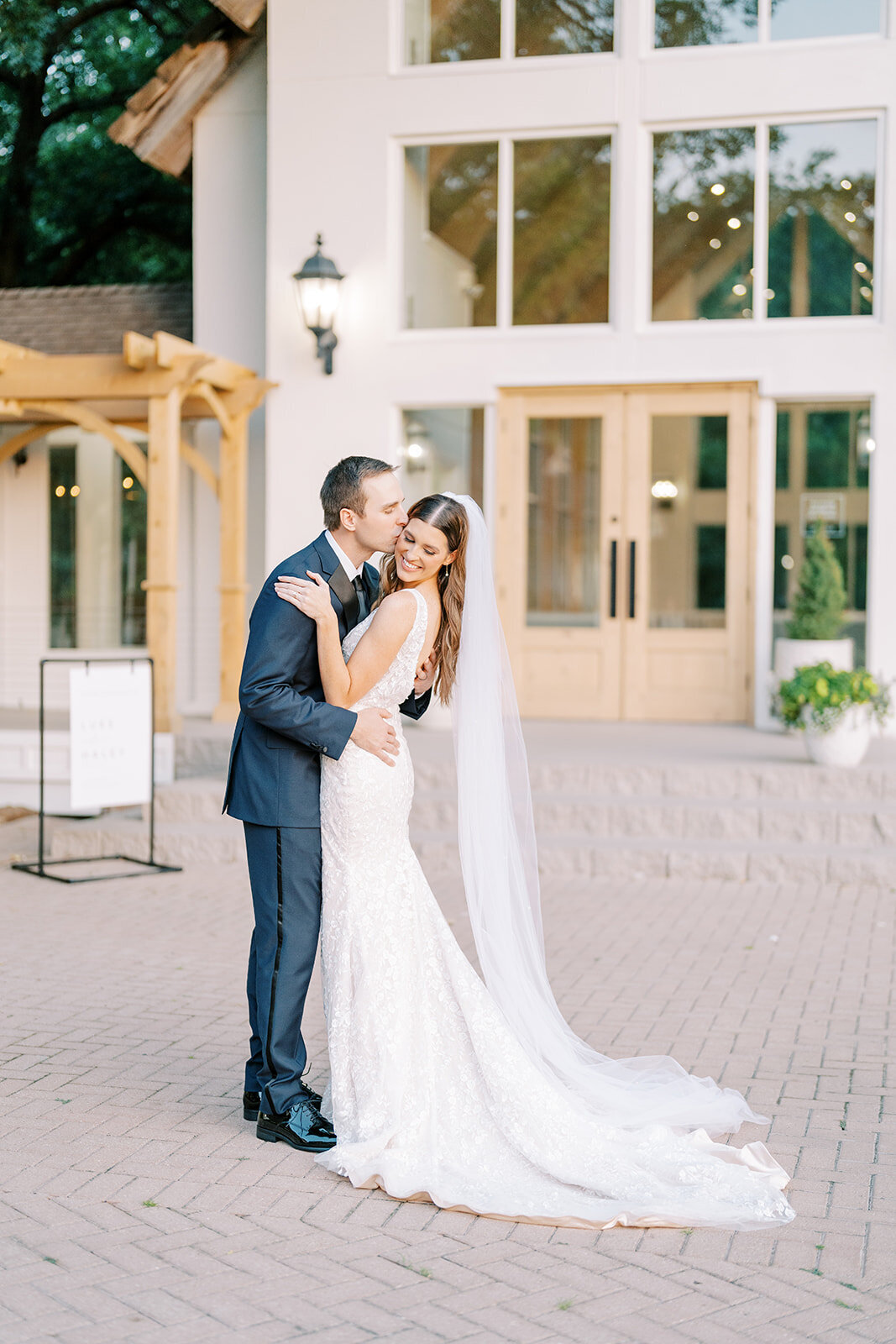 Glass Chapel Broken Arrow Wedding