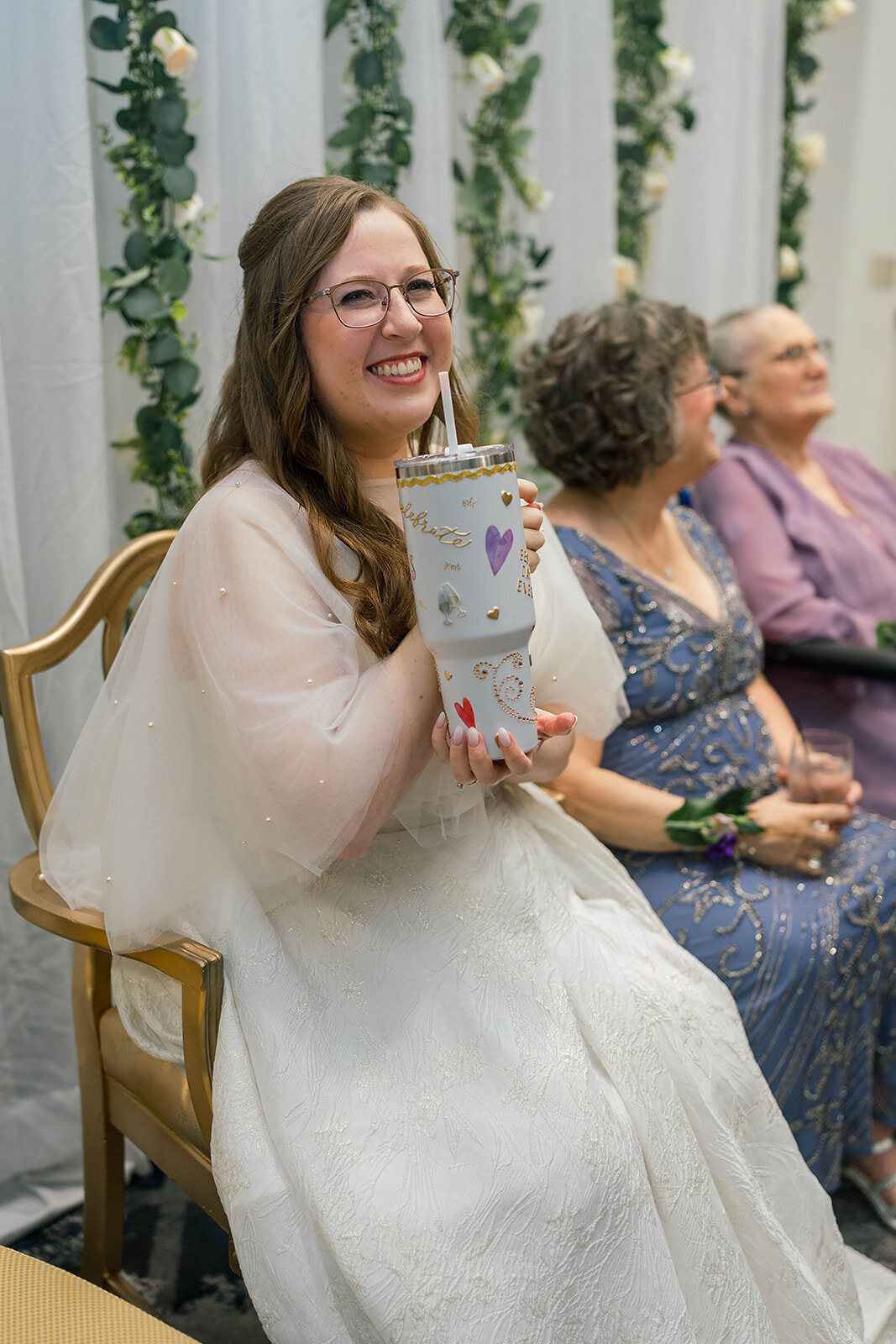 Eliana-Melmed-Photography-Chicago-LosAngeles-Jewish-WeddingPhotography-KabbalatPanim-00030