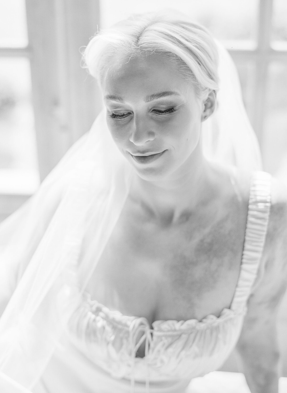 Molly-Carr-Photography-Paris-Wedding-Photographer-Luxury-Destination-Wedding-Photographer-76